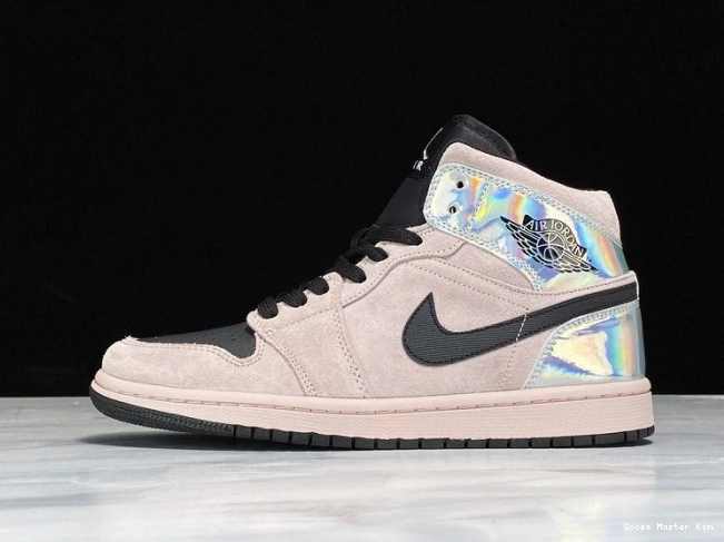 Mid Dirty Powder BQ6472-602 (W) Jordan Air Iridescent 1 0606